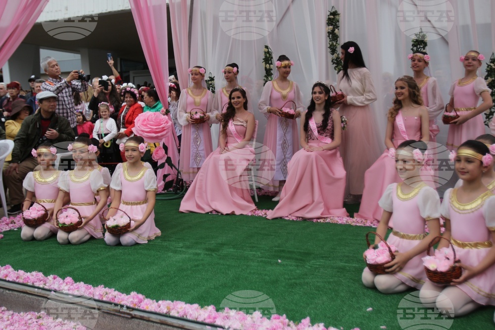 Kazanlak - Rose Festival - procession