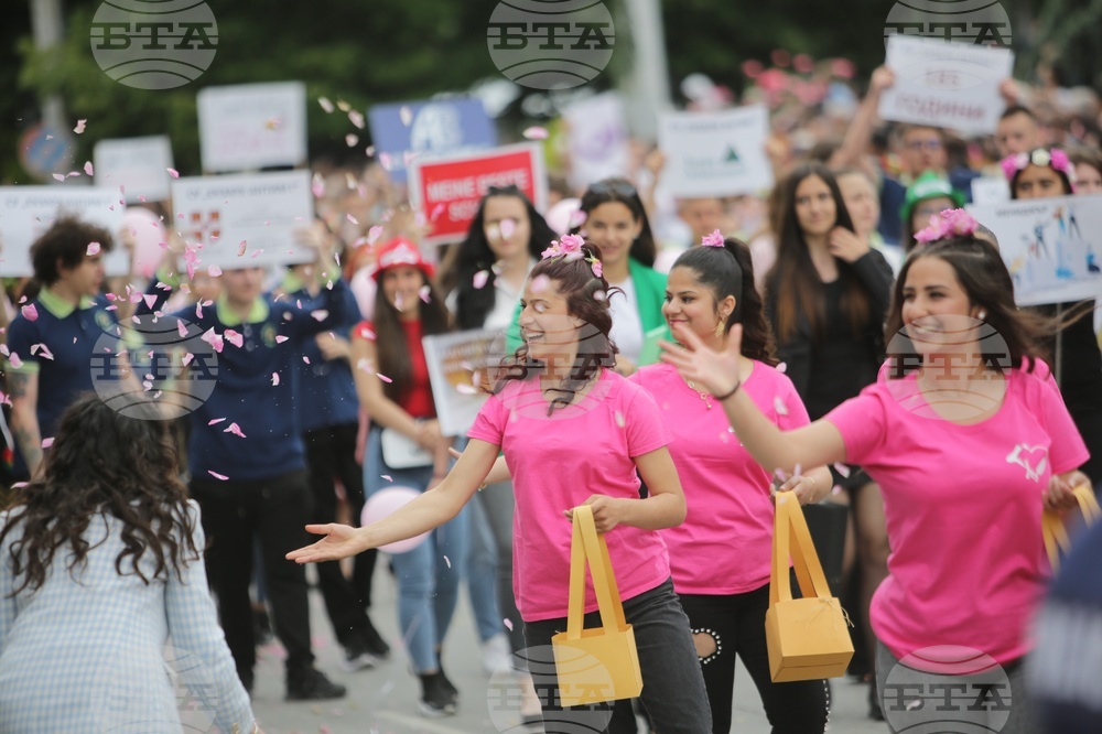 Kazanlak - Rose Festival - procession