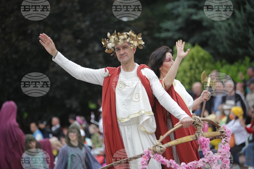 Kazanlak - Rose Festival - procession