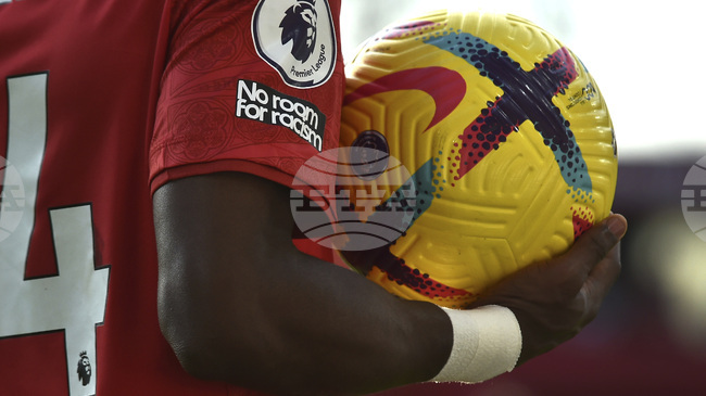 Футболист на Енерги Котбус е бил обект на расистки обиди по време на мач