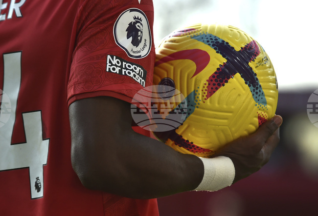 Футболист на Енерги Котбус е бил обект на расистки обиди по време на мач