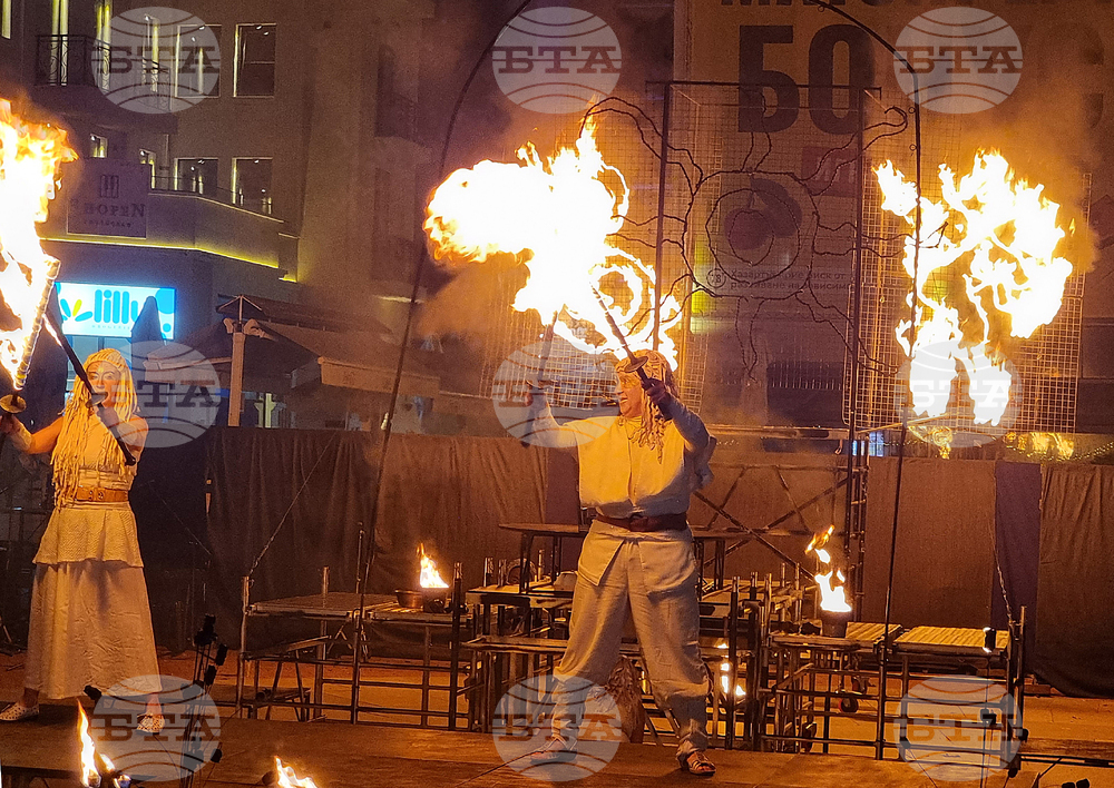 Варна - уличен спектакъл - "Жар театър"