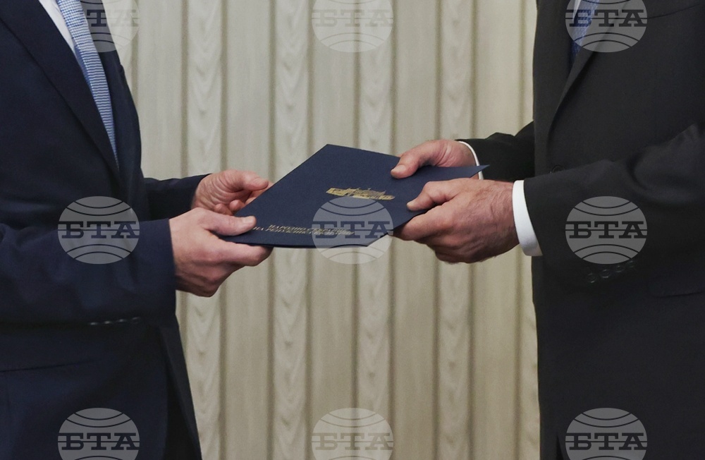 Румен Радев - Николай Денков - мандат