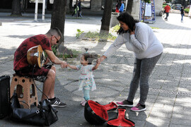 Бургас - уличен музикант