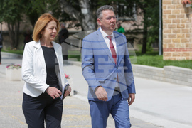 Минно - геоложки университет - откриване - „Зелен остров"