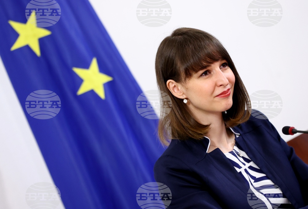 НС - кръгла маса