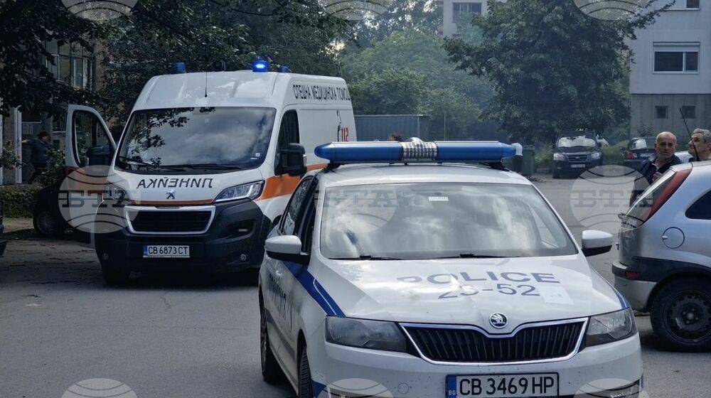 Пожар възникна в апартамент в жилищен блок в Казанлък, няма пострадали
