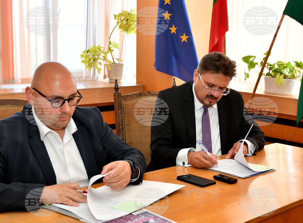 Разград - Национален пресклуб на БТА - договор