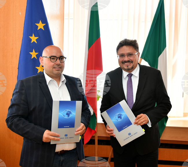 Разград - Национален пресклуб на БТА - договор