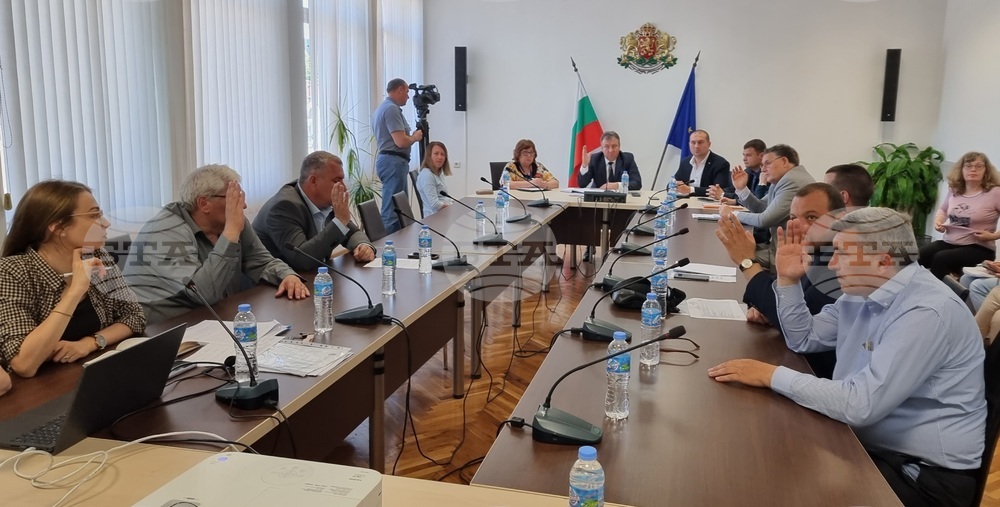 Общото събрание на Асоциацията по ВиК в област Шумен отново не взе решене за бизнес-плана на местното водоснабдително дружество