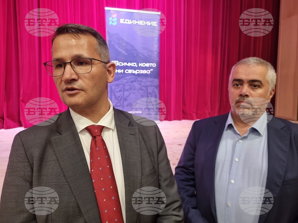 Народът, земята и армията са фундаментите, около които се изгражда "Единение", каза в Плевен Иван Христанов