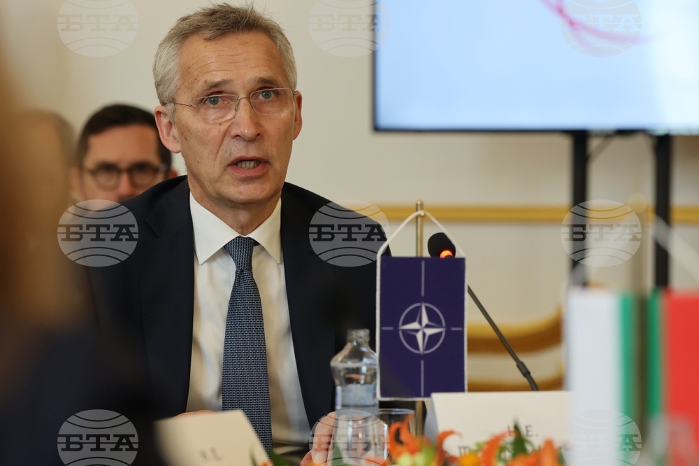Русия няма право на вето върху разширяването на НАТО, заяви Столтенберг