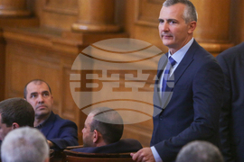 Парламент - проектокабинет - извънредно заседание