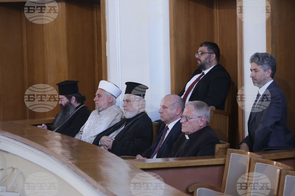 Парламент - извънредно заседание