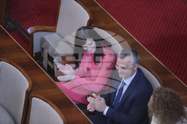 Парламент - извънредно заседание