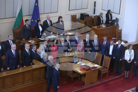 Парламент - кабинет - клетва