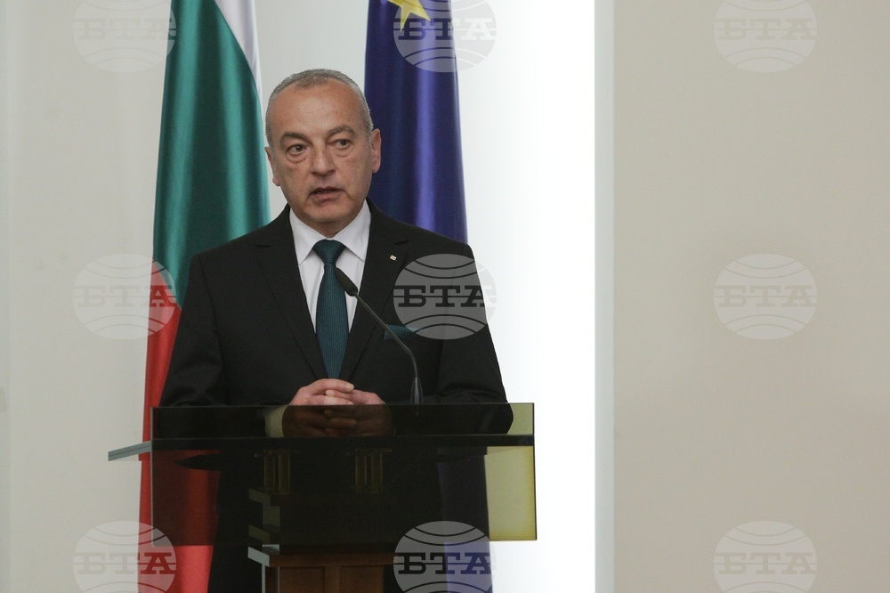 Румен Радев - служебен кабинет - среща