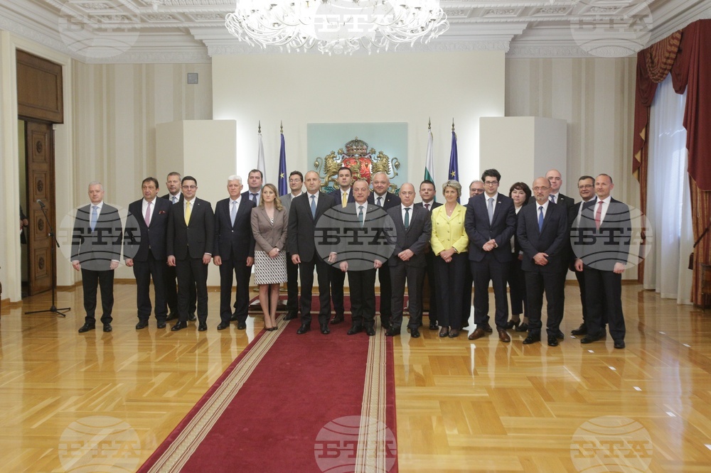 Румен Радев - служебен кабинет - среща