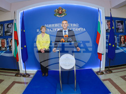 Снимка: Министерство на младежта и спорта