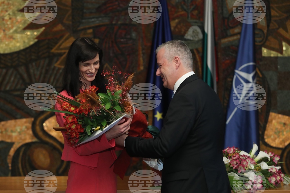 Министерство на външните работи - Иван Кондов - Мария Габриел