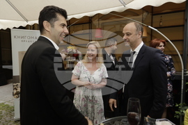 Линда Маккензи-Петкова - книга - представяне