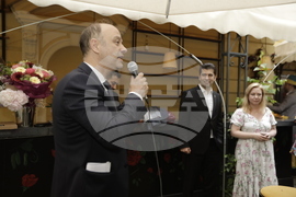 Линда Маккензи-Петкова - книга - представяне