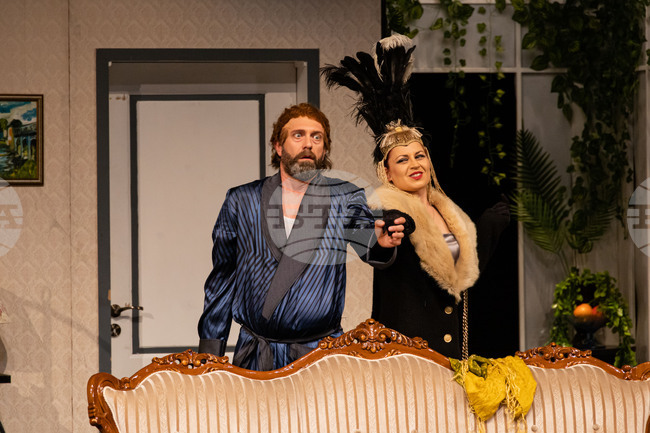 Бургас - "Комедия за тенори" - театър