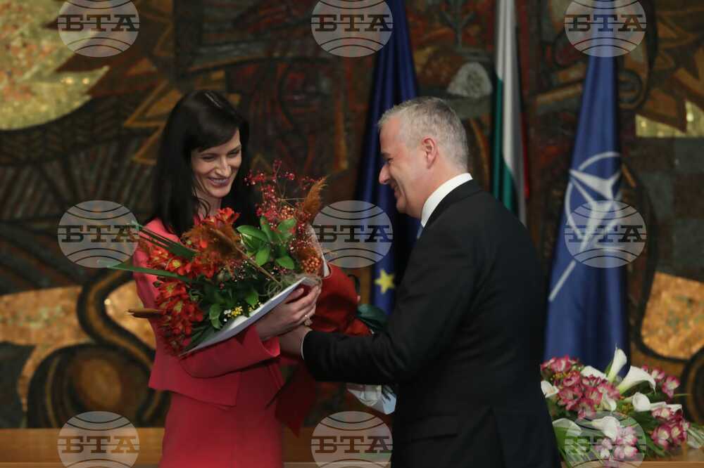 Mariya Gabriel Takes Office as Foreign Minister