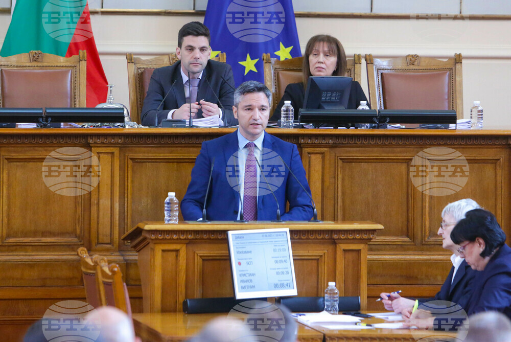 Парламент - заседание - Кристиан Вигенин