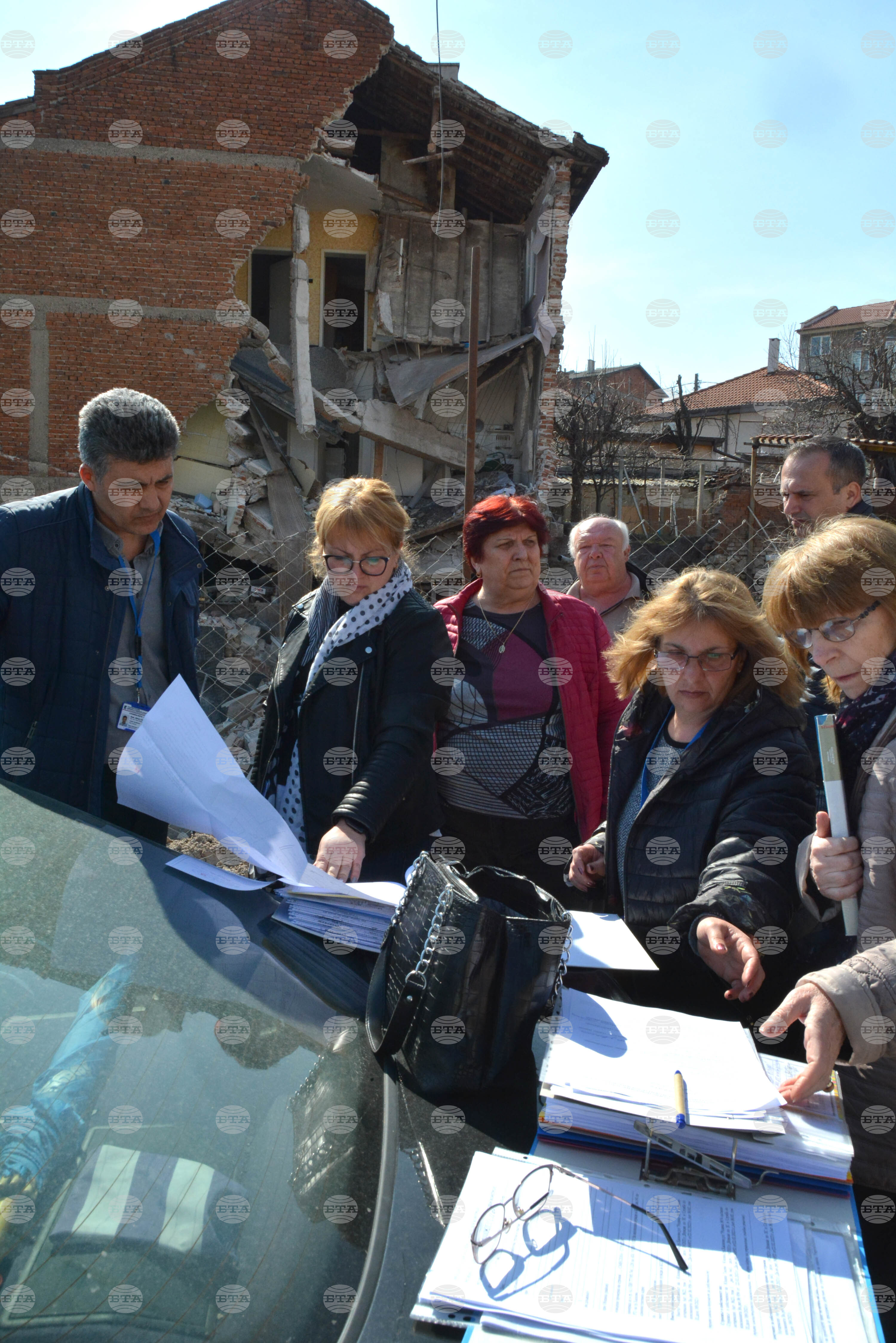 Хасково - къща - съборени стени