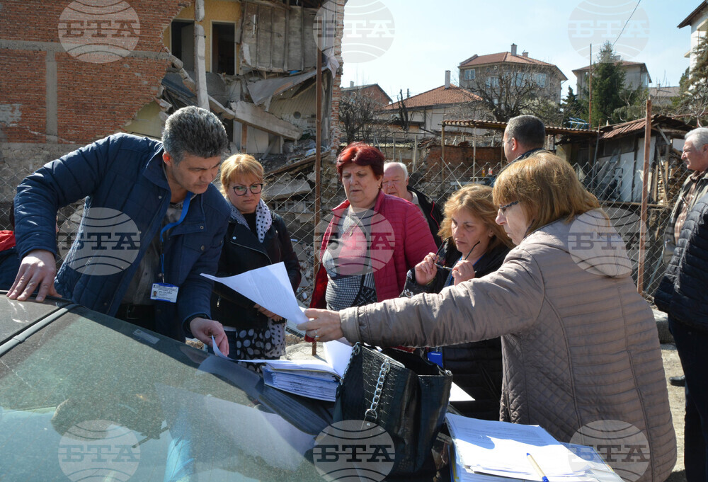 Хасково - къща - съборени стени