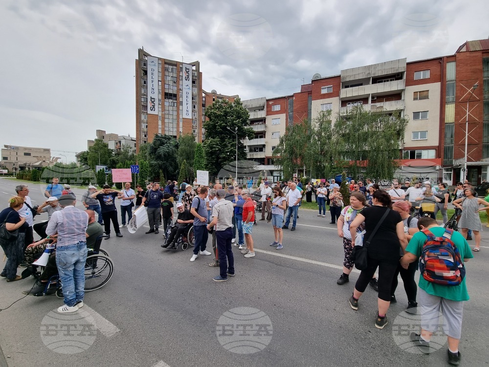 Република Северна Македония - хора с увреждания - протест