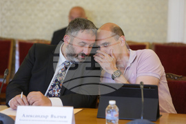 Парламент - Комисия по икономическа политика и иновации