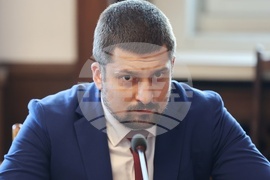 Парламент - Комисия по въпросите на децата, семейството, младежта и спорта