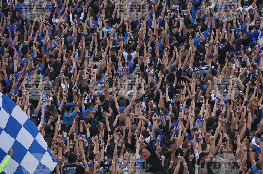 Футбол - Левски - ЦСКА-София