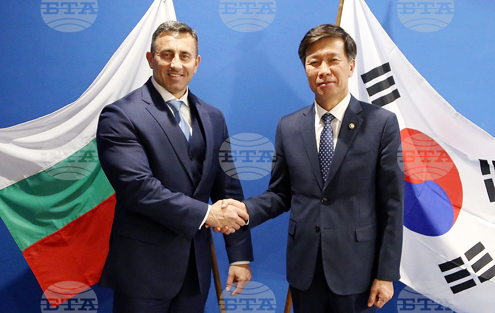 Korean Delegation Visits National Revenue Agency