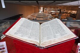 Пловдив –  изложба – Славейковата Библия