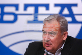 Национален пресклуб на БТА - договор - подписване