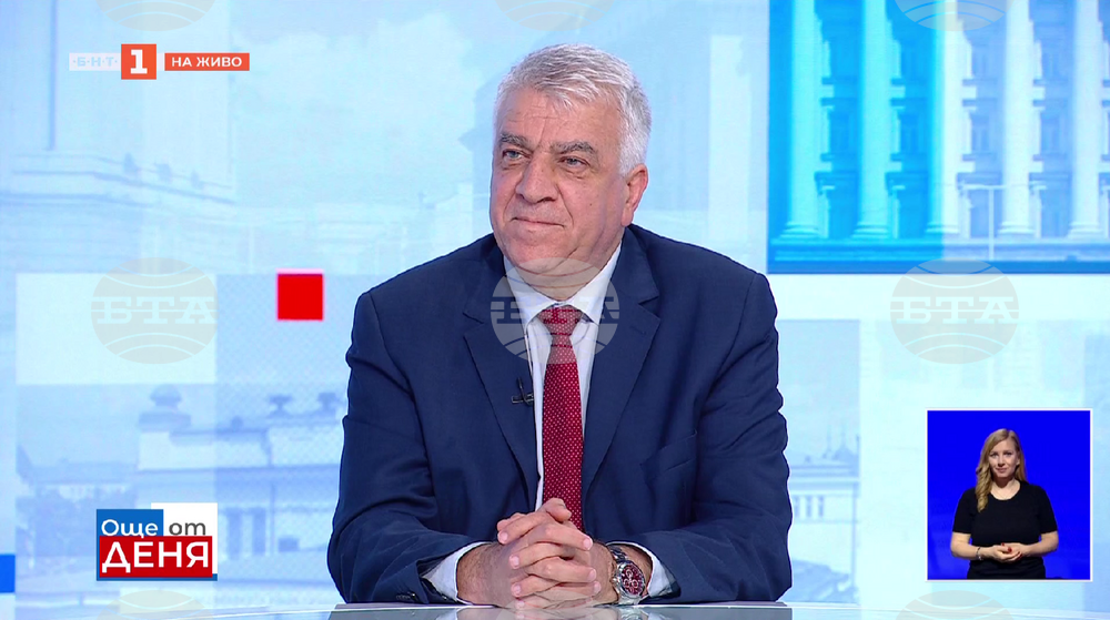 Проф. Гечев: “Възраждане” бяха решаващи Делян Пеевски да бъде избран в конституционна комисия