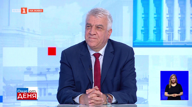 Проф. Гечев: “Възраждане” бяха решаващи Делян Пеевски да бъде избран в конституционна комисия