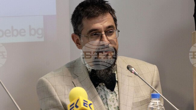 Центърът за асистирана репродукция да бъде запазен като самостоятелна структура, настоява гл. координатор на Експертния съвет по асистирана репродукция 