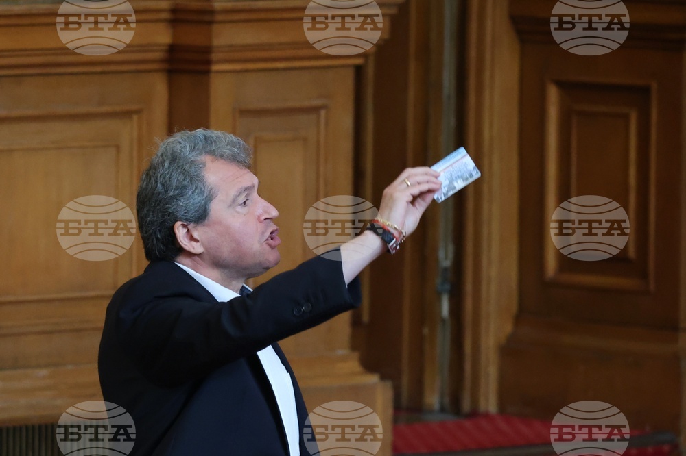 Парламент - заседание - Тошко Йорданов