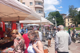 Габрово - Алея на книгата