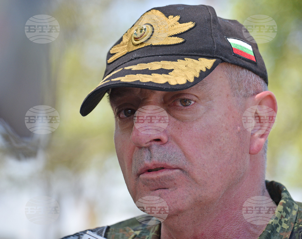 Chief of Defence Admiral Emil Eftimov Satisfied With Results of Shabla Excercise