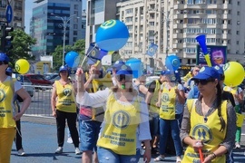 Румъния - здравни служители - протест