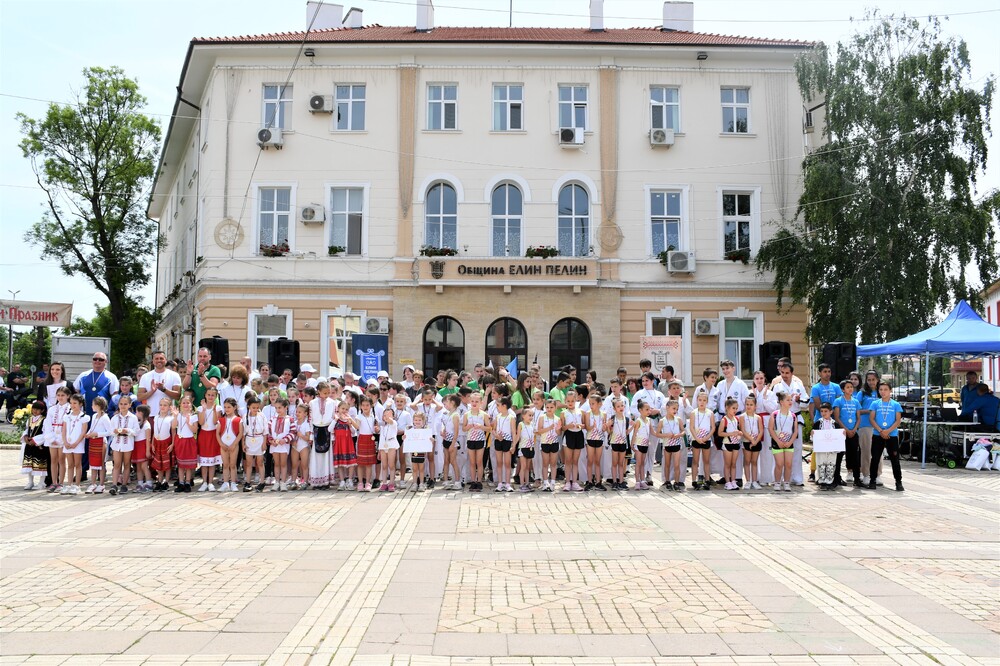 Община Елин Пелин: Тази година Елин Пелин отбелязва емблематичния за града Шопски празник, под мотото „Корени и криле“ 