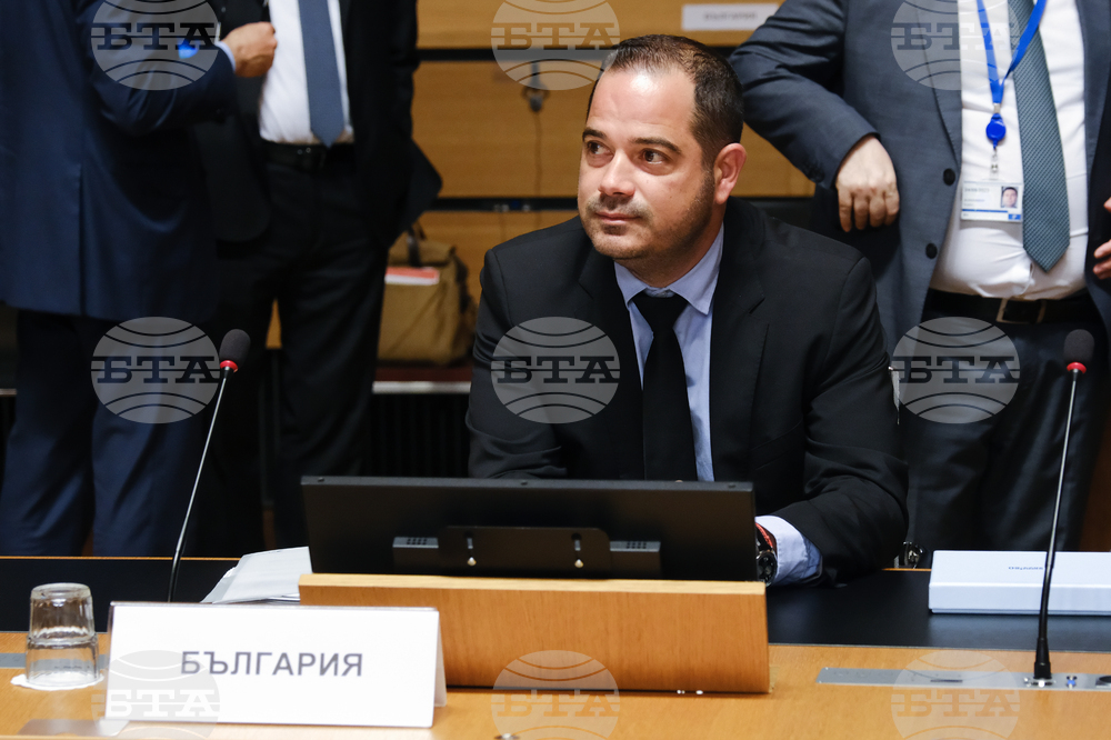 Министър Калин Стоянов очаква положително решение за приемането на България в Шенген наесен