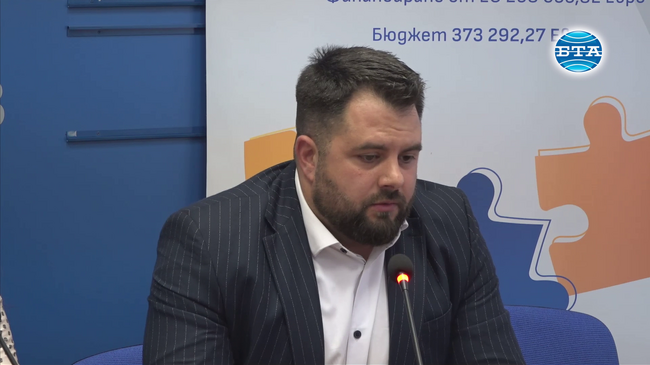 Пет са програмите в Министерството на иновациите и растежа по политиката за сближаване, каза Ивайло Лисичков