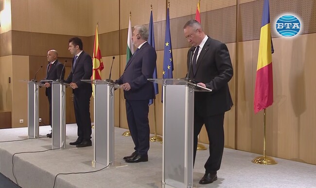 Премиерите на България, Румъния, Република Северна Македония и Черна гора изразиха подкрепа за Украйна на среща в София