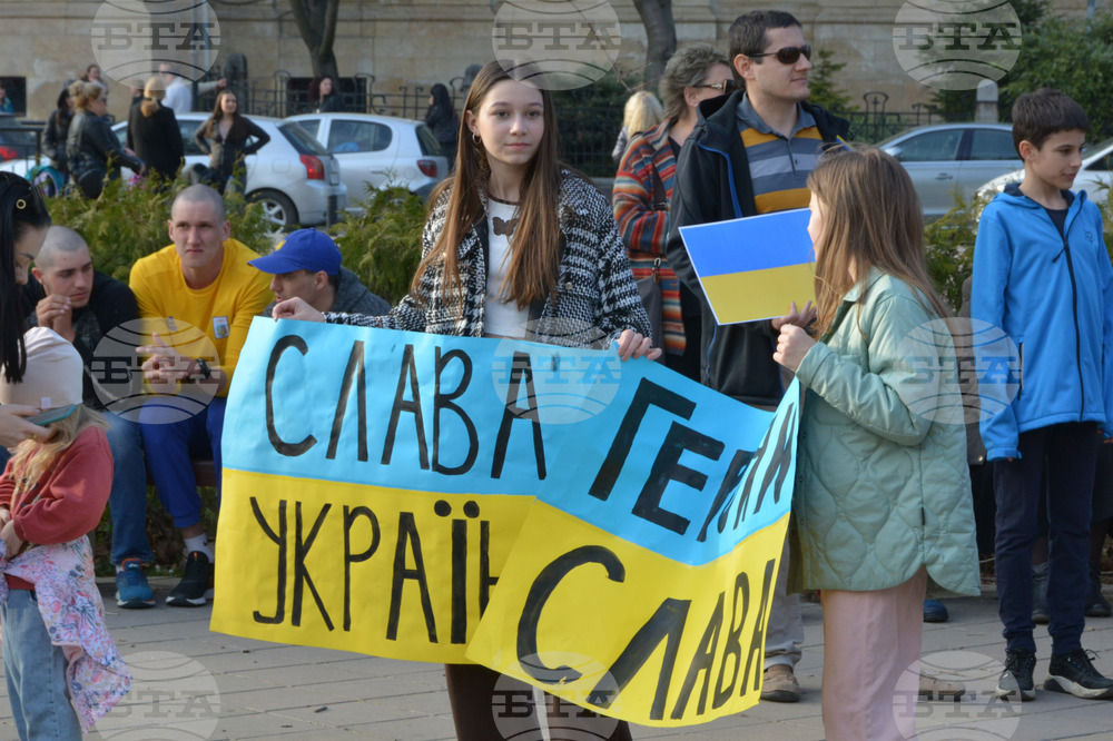 Русе – Украйна – подкрепа – мирно шествие